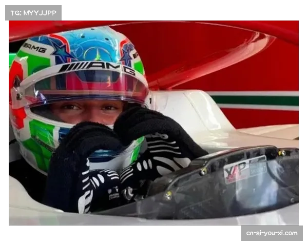 安东内利落后汉密尔顿26分 新秀车手冲击七届世界冠军